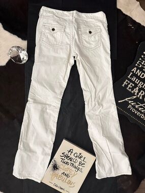 LONDONJEAN Corduroy Ivory Flare